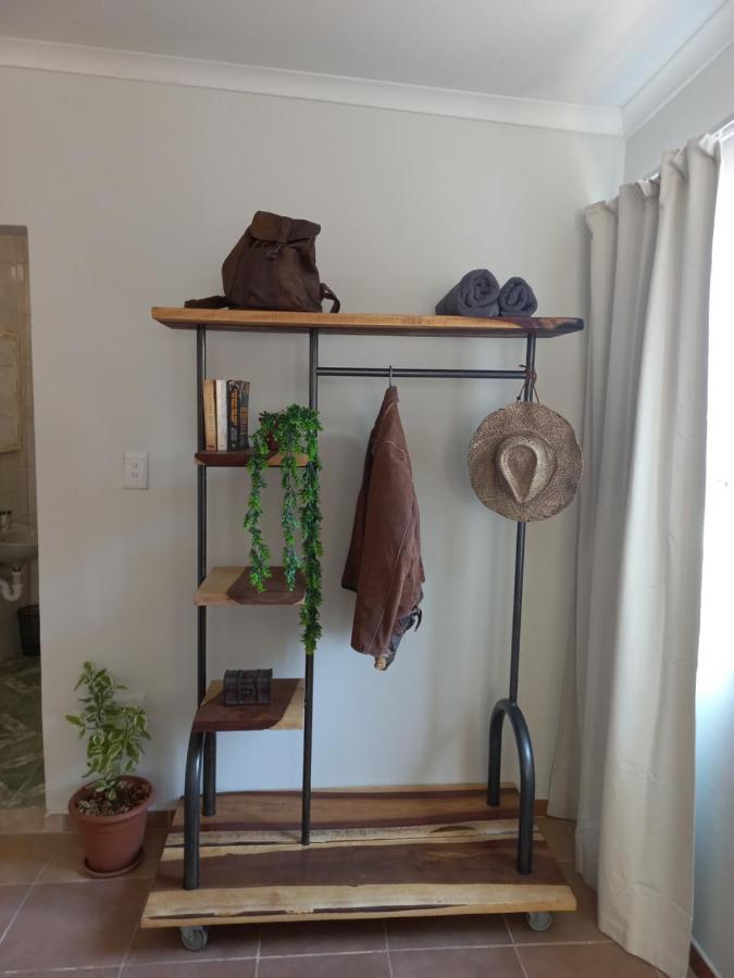 Urban Farm Haus Guesthouse Rundu Exteriér fotografie