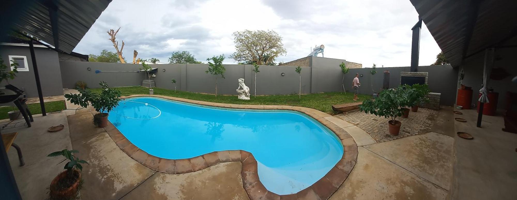 Urban Farm Haus Guesthouse Rundu Exteriér fotografie